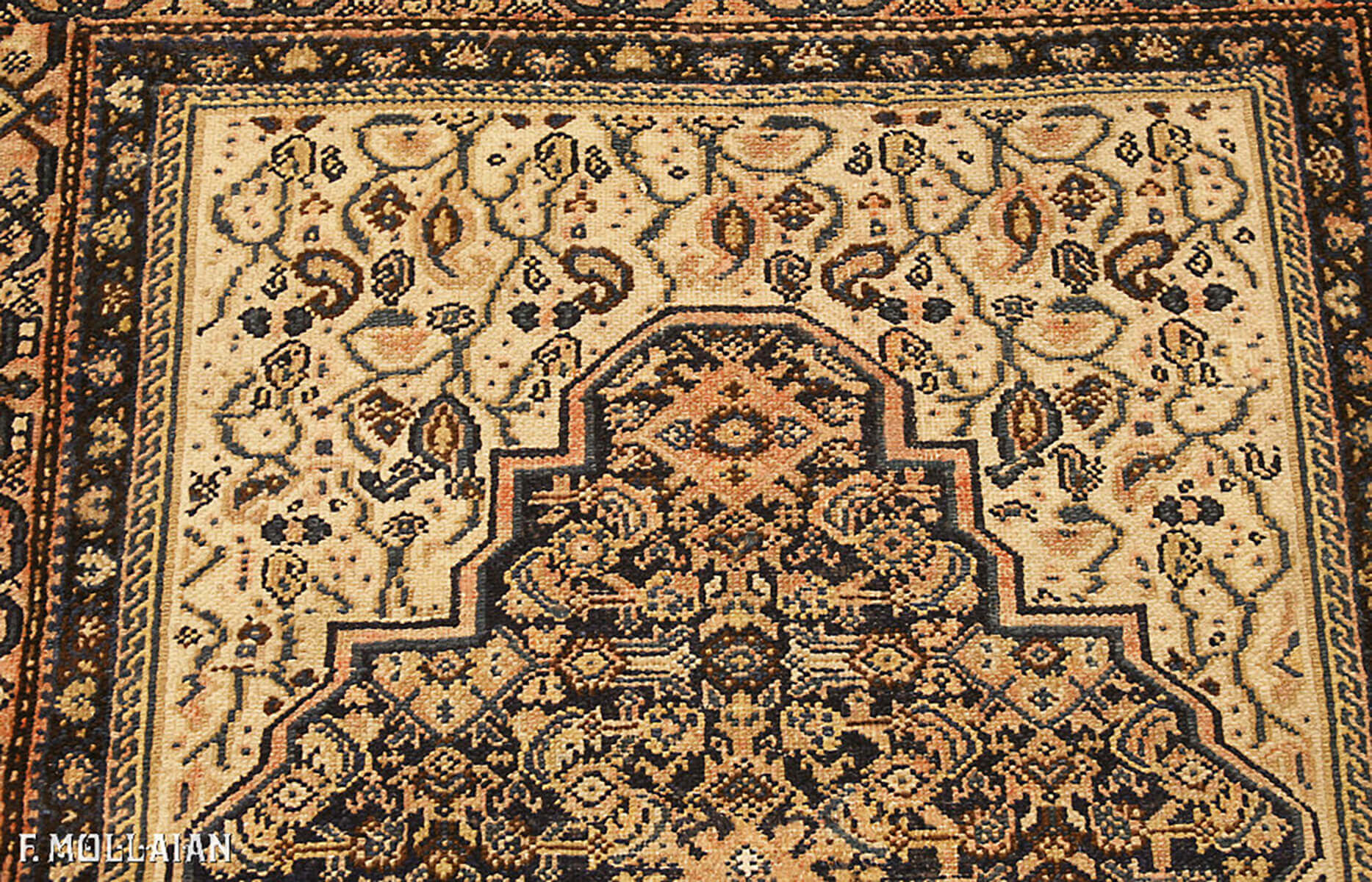 Semi-Antique Persian Bibikhabad Senneh Runner n°:63074152